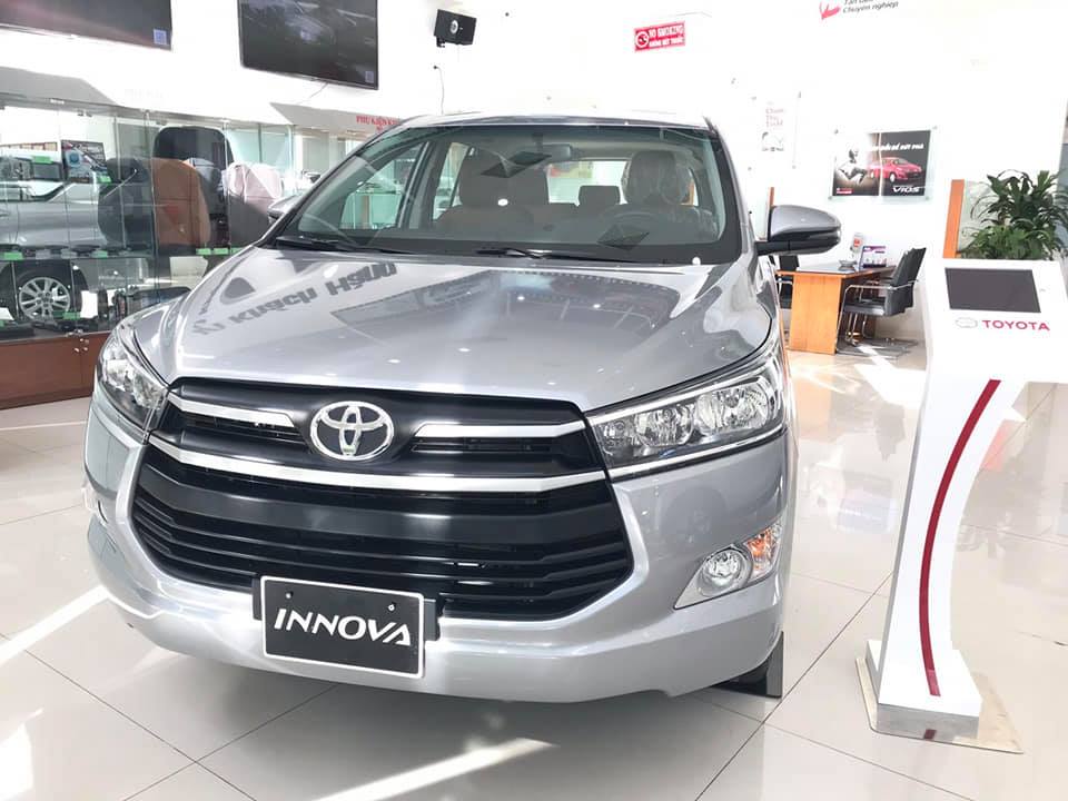 Toyota Innova E 2019 - Bán xe Innova 2019, số sàn, nhận xe với 250 triệu, LS 0.33%