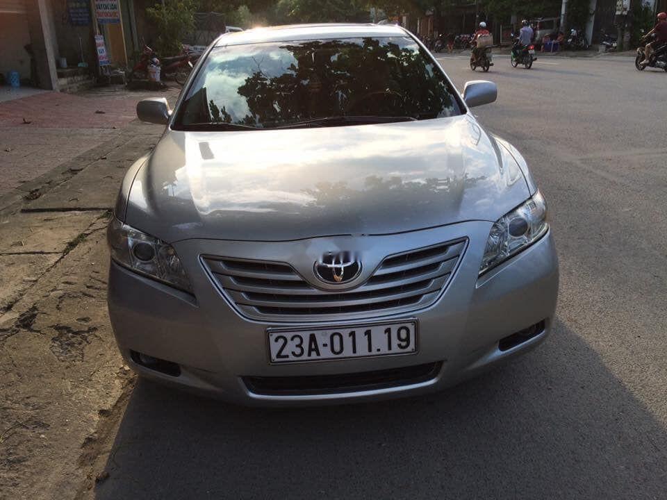 Toyota Camry   2006 - Bán Toyota Camry sản xuất 2006, màu bạc, giá 485tr