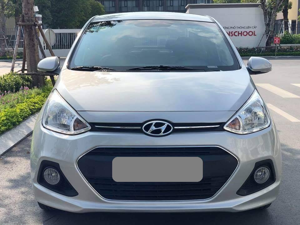 Hyundai Grand i10 2017 - Bán Hyundai I10 số sàn 2017 bản 1.2 màu bạc, nhập Hàn