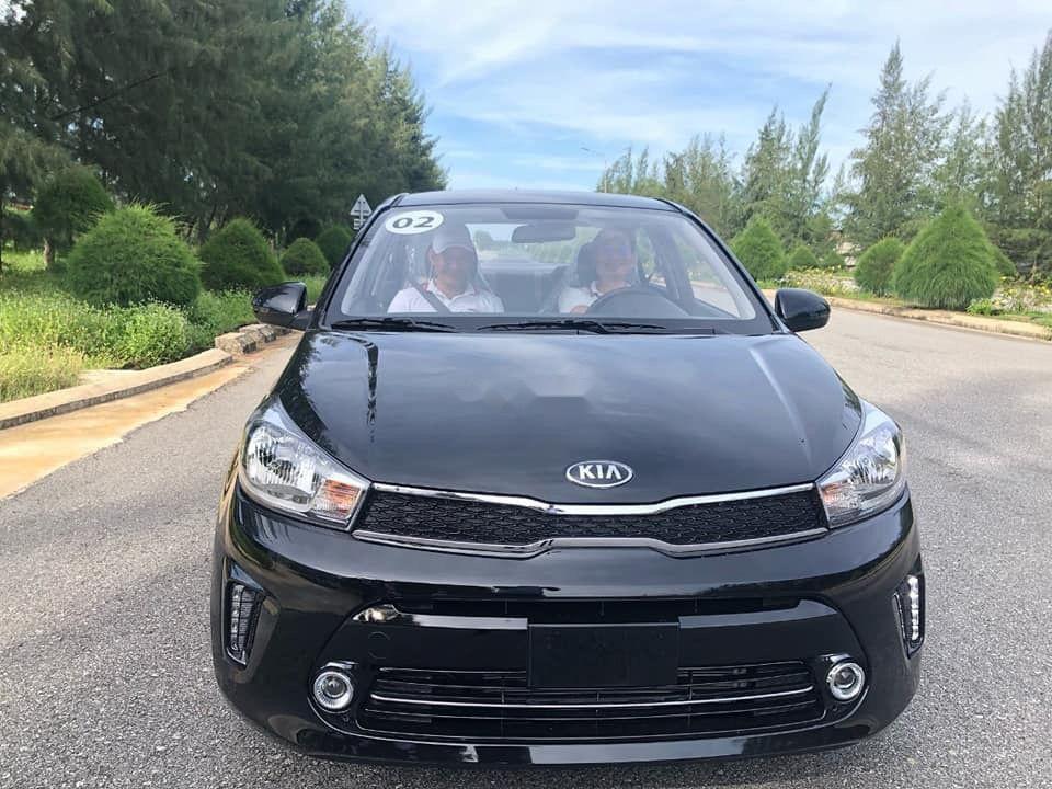 Kia Rio 2019 - Bán Kia Rio năm sản xuất 2019, màu đen, 399tr