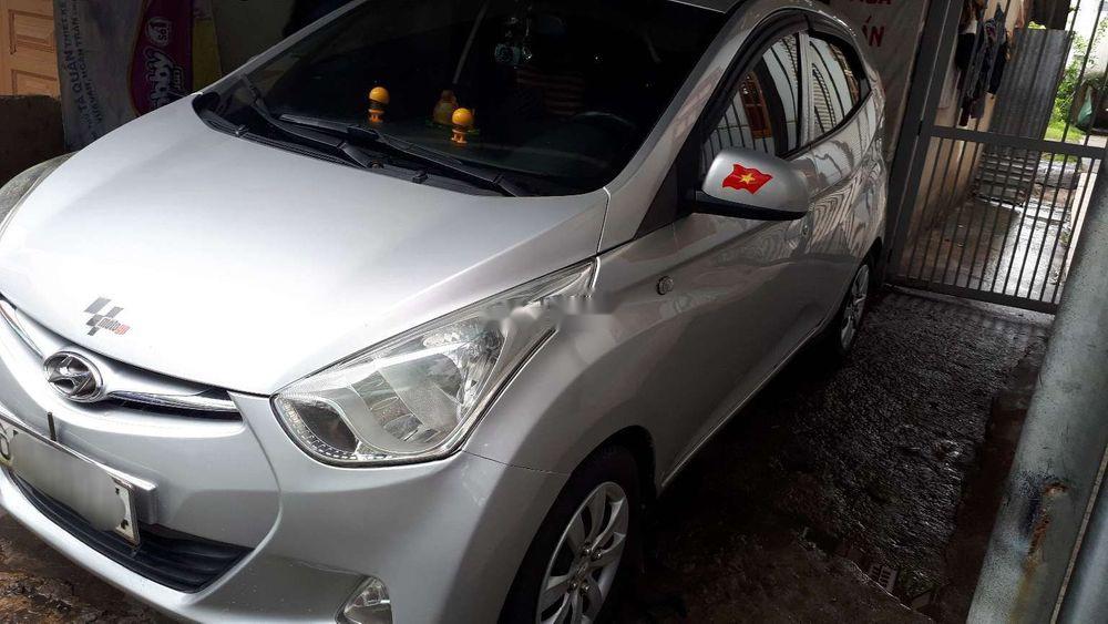 Hyundai Eon 2012 - Bán xe Hyundai Eon đời 2012, màu bạc, xe nhập 