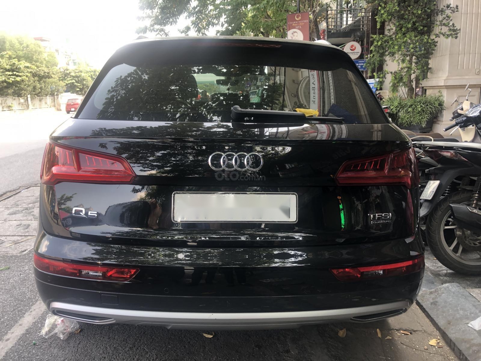 Audi Q5   2018 - Bán Audi Q5 Disign TSFI Quattro đời 2019, màu đen, nhập khẩu nguyên chiếc