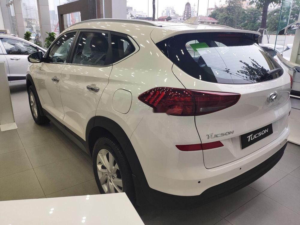 Hyundai Tucson 2019 - Bán xe Hyundai Tucson 2019, màu trắng, giá 770tr