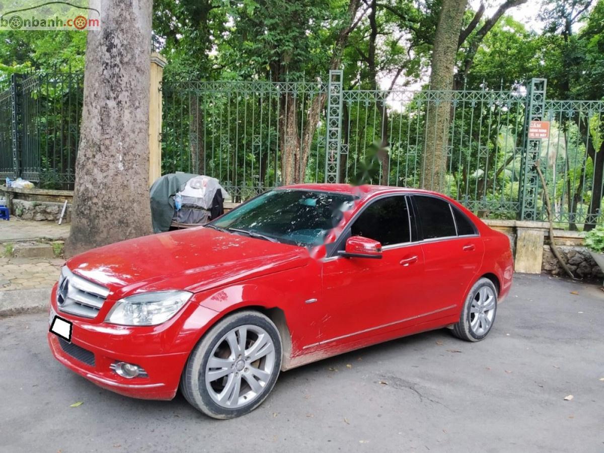 Mercedes-Benz C class C200 2010 - Bán Mercedes C200 đời 2010, màu đỏ như mới, giá tốt