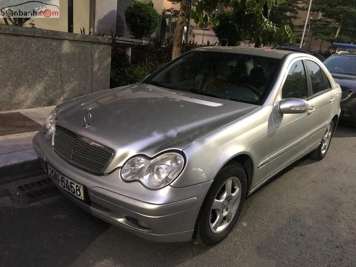 Mercedes-Benz C class C200 2002 - Cần bán Mercedes C200 năm 2002, màu bạc