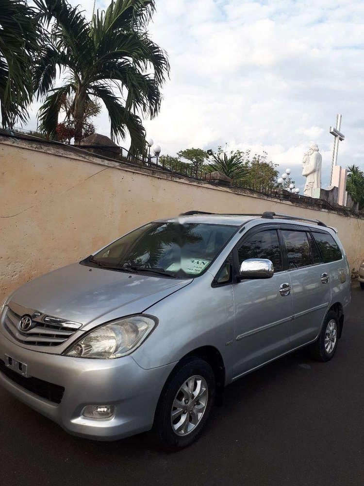 Toyota Innova MT 2006 - Cần bán lại xe Toyota Innova MT 2006, giá tốt