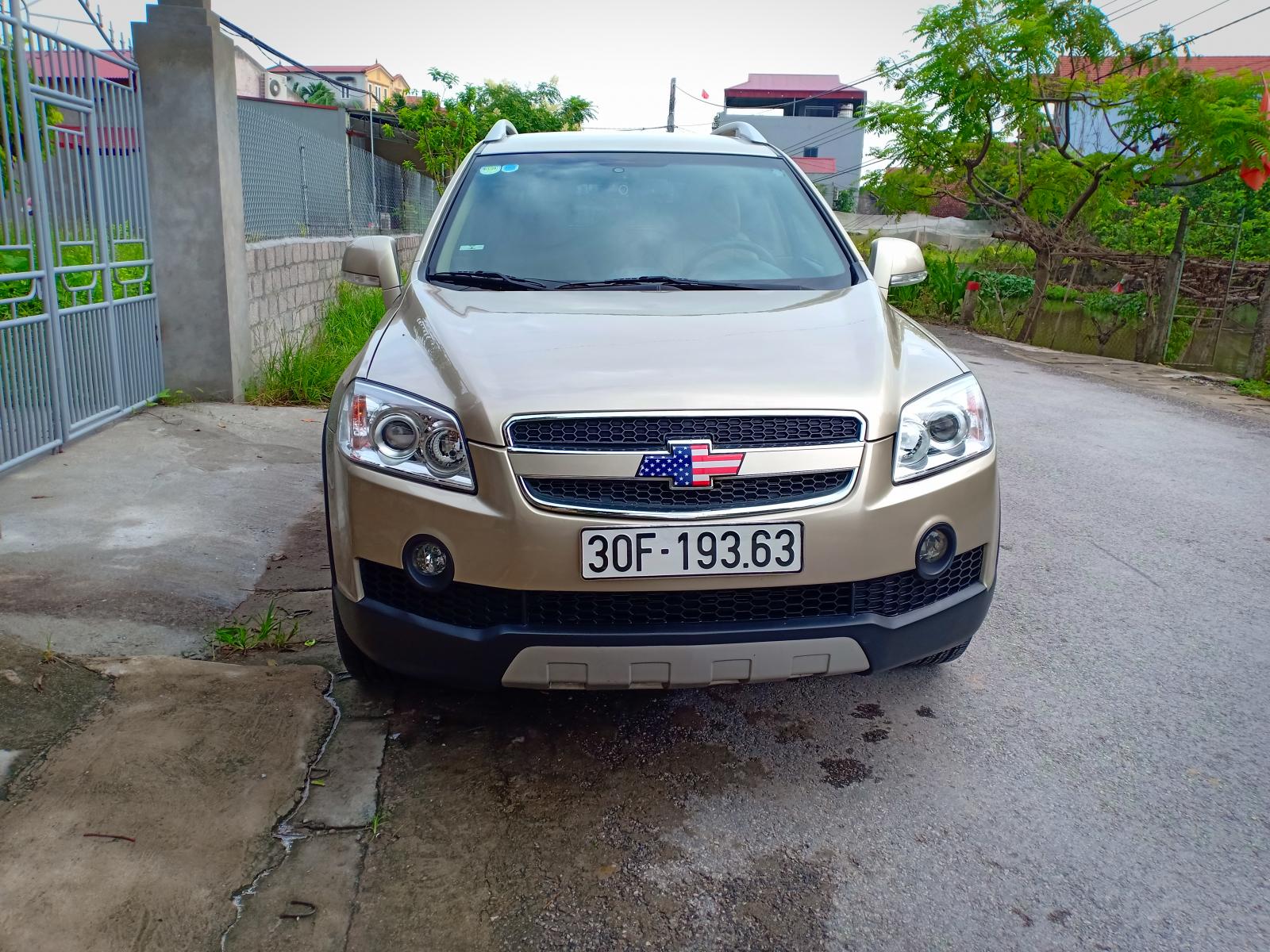 Chevrolet Captiva 2008 - Bán Chevrolet Captiva sản xuất 2008, màu vàng