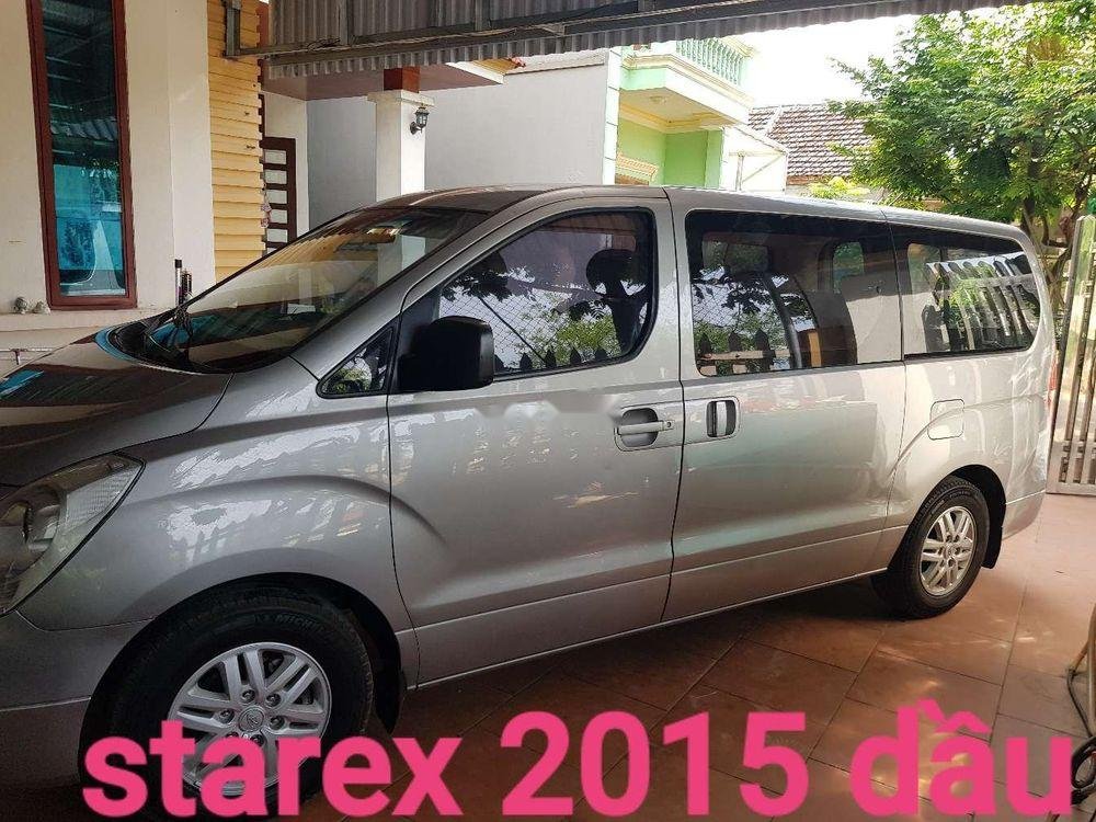 Hyundai Starex 2015 - Bán Hyundai Starex sản xuất năm 2015, số sàn, máy dầu 9 chỗ