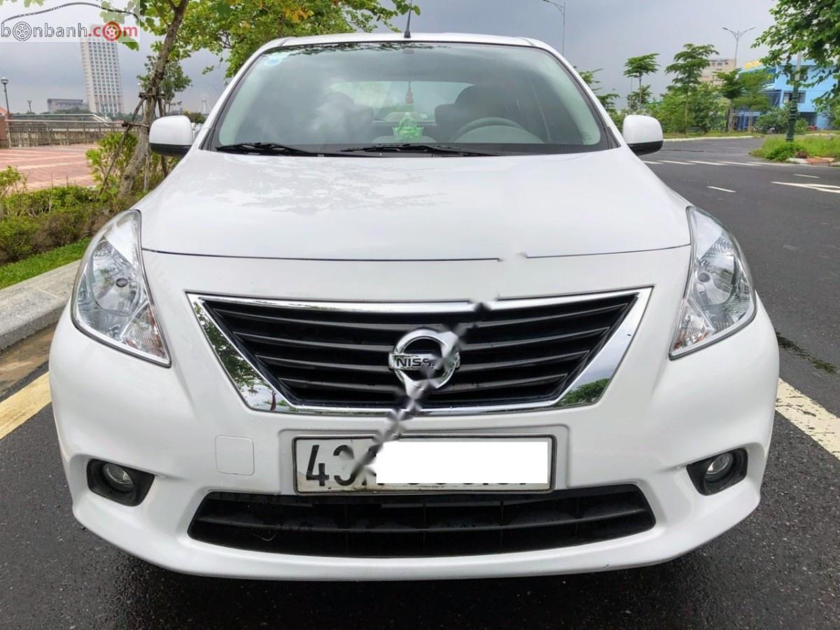 Nissan Sunny 2018 - Bán Nissan Sunny năm 2018, màu trắng, số sàn