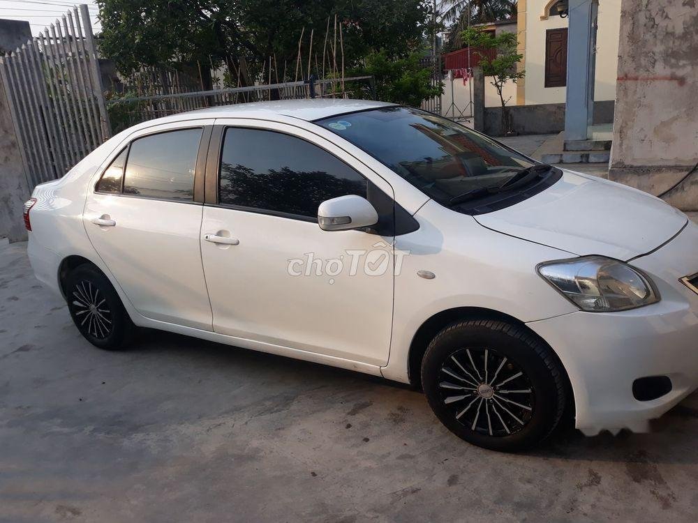 Toyota Vios MT 2008 - Bán Toyota Vios MT đời 2008, màu trắng giá cạnh tranh