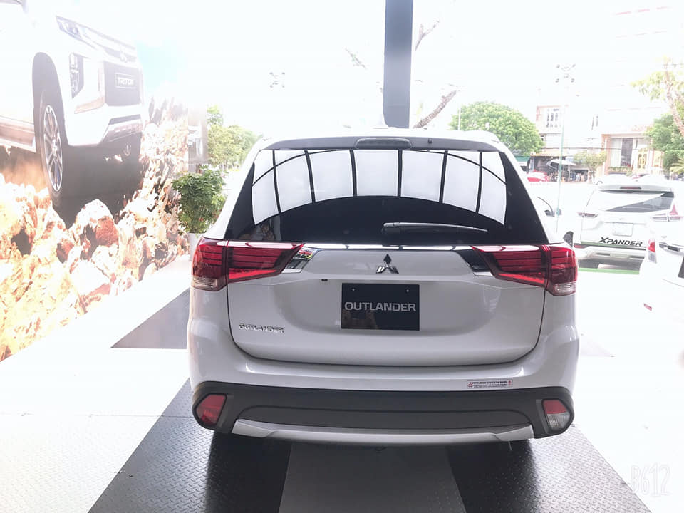 Mitsubishi Outlander 2019 - Cần bán xe Outlander giá cạnh tranh nhất thị trường, chương trình khuyến mãi hấp dẫn