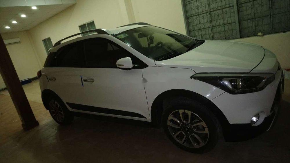 Hyundai i20 Active   2015 - Bán Hyundai i20 Active AT sản xuất năm 2015, nhập khẩu