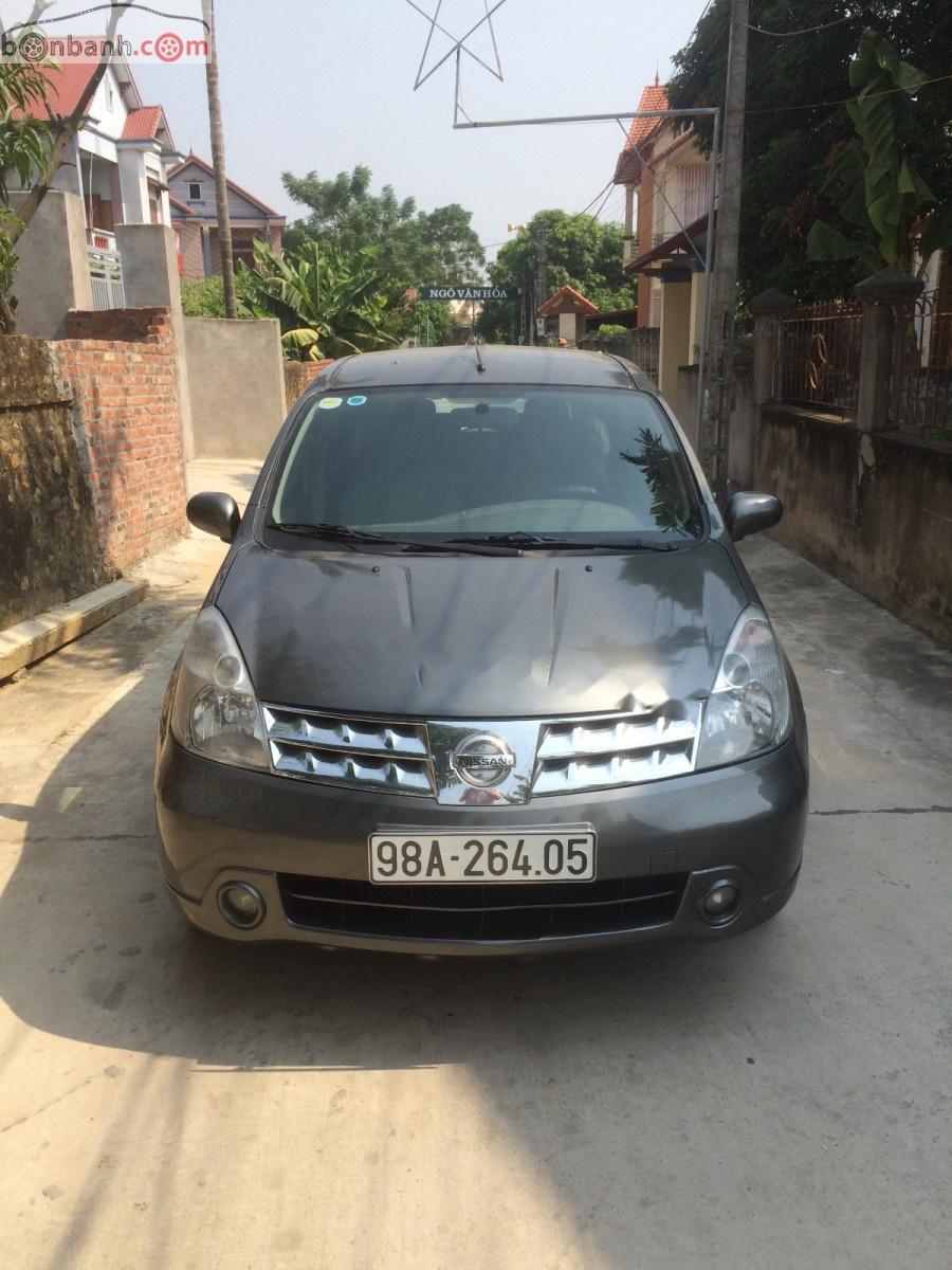 Nissan Grand livina 2012 - Cần bán Nissan Grand livina sản xuất 2012, màu xám, giá 239tr