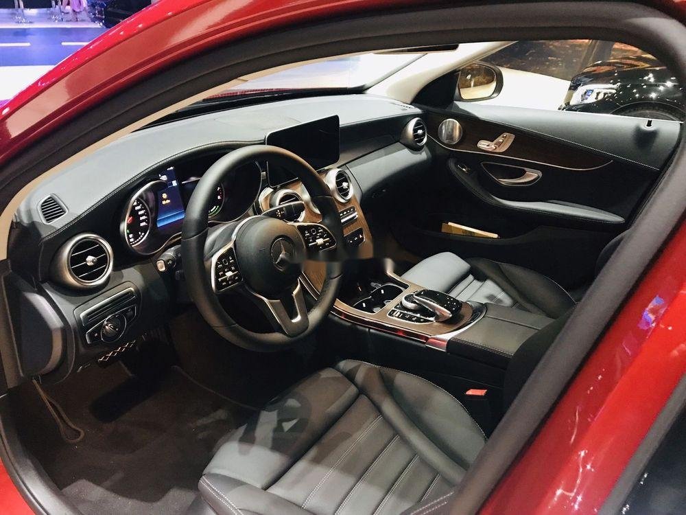 Mercedes-Benz C class C200 Exclusive  2019 - Bán Mercedes C200 Exclusive năm 2019, màu đỏ, 1 chiếc duy nhất