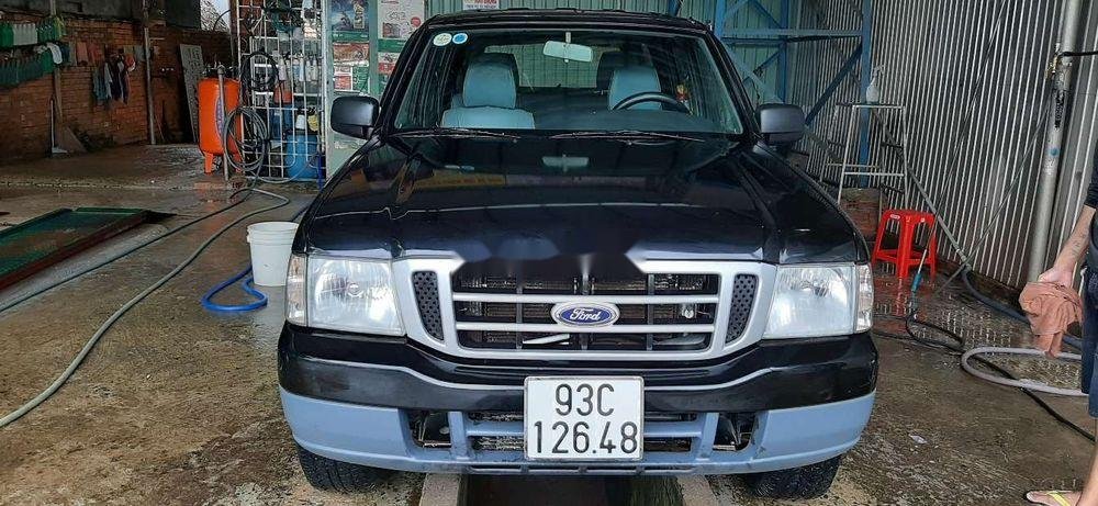 Ford Ranger 2004 - Bán ô tô Ford Ranger đời 2004, màu đen, 2 cầu