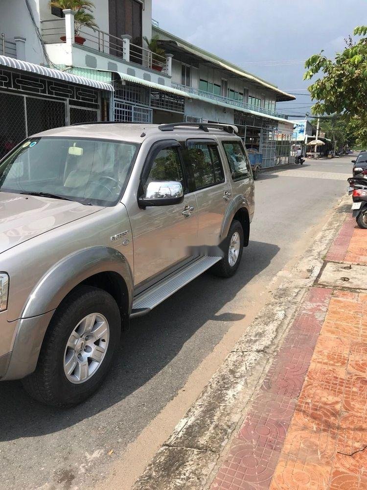 Ford Everest 2008 - Chính chủ bán xe Ford Everest năm 2008, màu ghi vàng, nhập khẩu