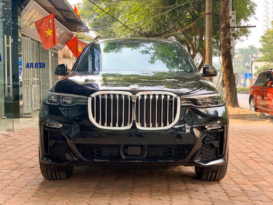 BMW Đời khác X7 xDrive40i M Sport 2019 - Bán ô tô BMW  X7 xDrive40i M Sport 2019, màu đen, nhập khẩu nguyên chiếc