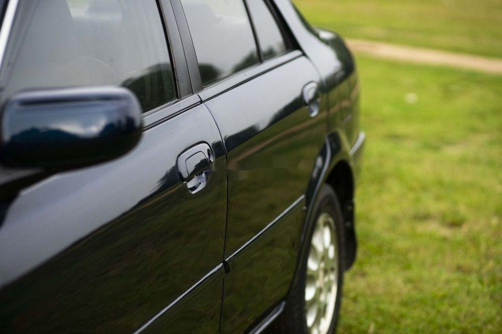 Ford Laser 2000 - Bán Ford Laser đời 2000, màu đen, xe gia đình