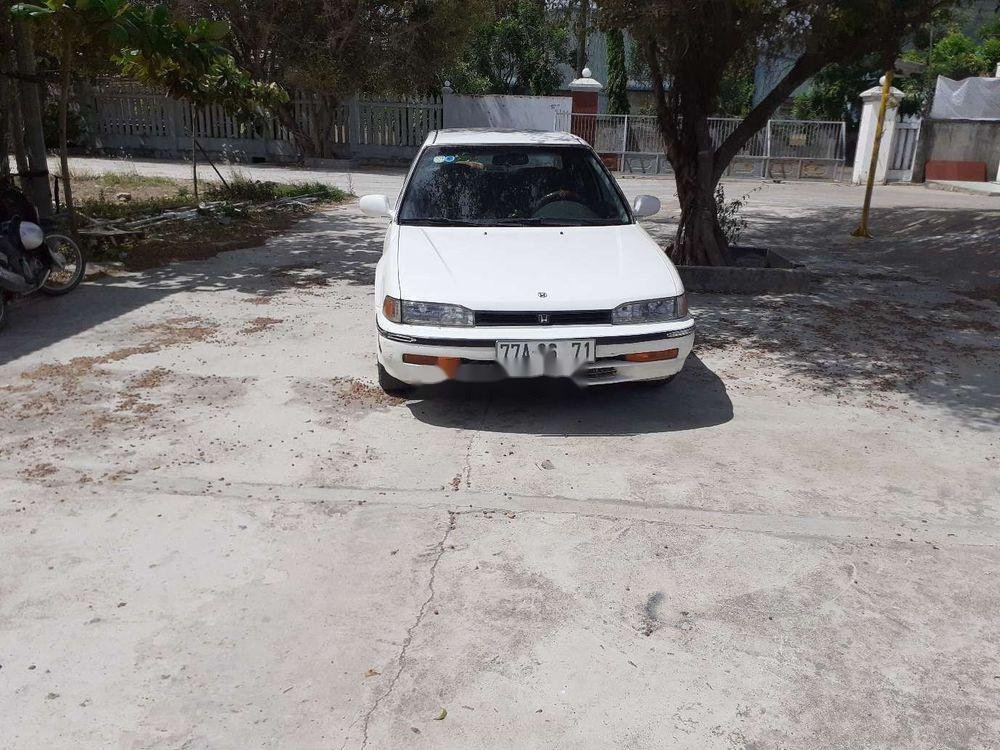 Honda Accord 1992 - Bán Honda Accord năm sản xuất 1992, màu trắng, nhập khẩu nguyên chiếc, giá cạnh tranh