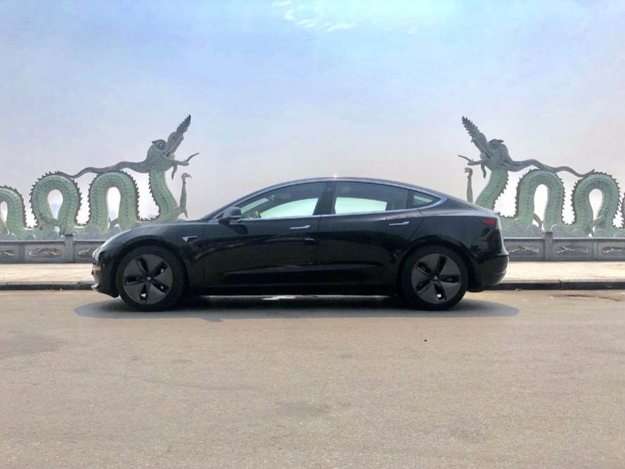 Hãng khác Xe du lịch Tesla Model 3 2018 -  Tesla Model 3 đời 2018, màu đen, nhập khẩu chính hãng