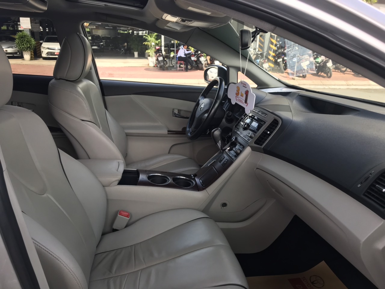 Toyota Venza 2.7 full 2009 - Bán Toyota Venza 2.7 full năm 2009, màu bạc, nhập khẩu nguyên chiếc, 750tr