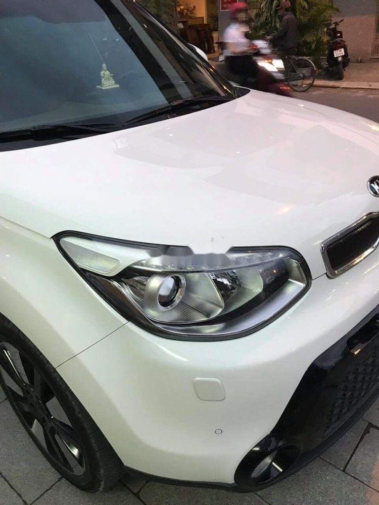 Kia Soul 2014 - Bán ô tô Kia Soul đời 2014, màu trắng, nhập khẩu nguyên chiếc, xe gia đình