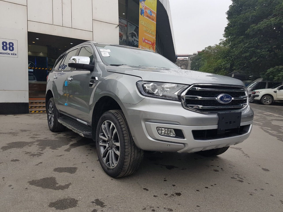 Ford Everest Titanium 4x4 AT 2019 - Cần bán xe Ford Everest Titanium 4x4 AT đời 2019, xe nhập ưu đãi lớn nhất trong năm