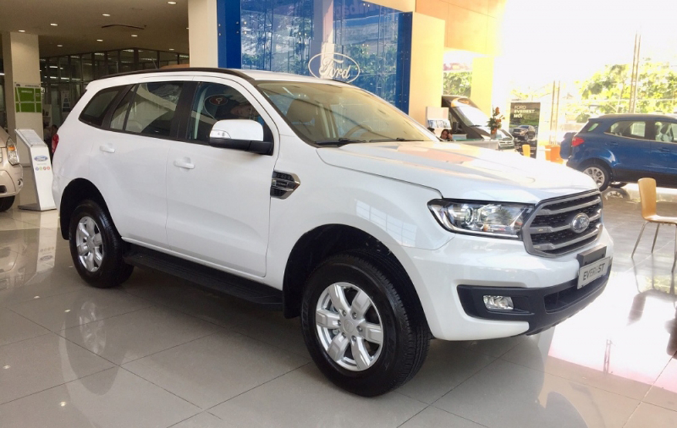 Ford Everest Ambiente 4x2 MT 2019 - Cần bán xe Ford Everest Ambiente 4x2 MT đời 2019, nhập khẩu nguyên chiếc