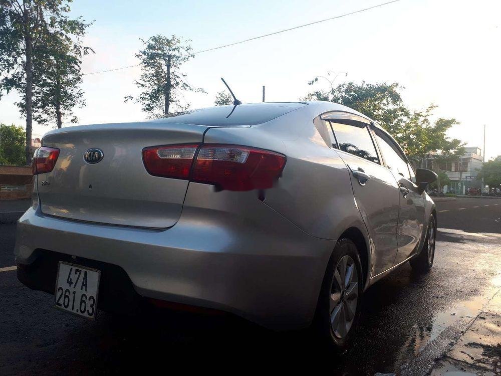 Kia Rio 2014 - Cần bán xe Kia Rio đời 2014, giá tốt