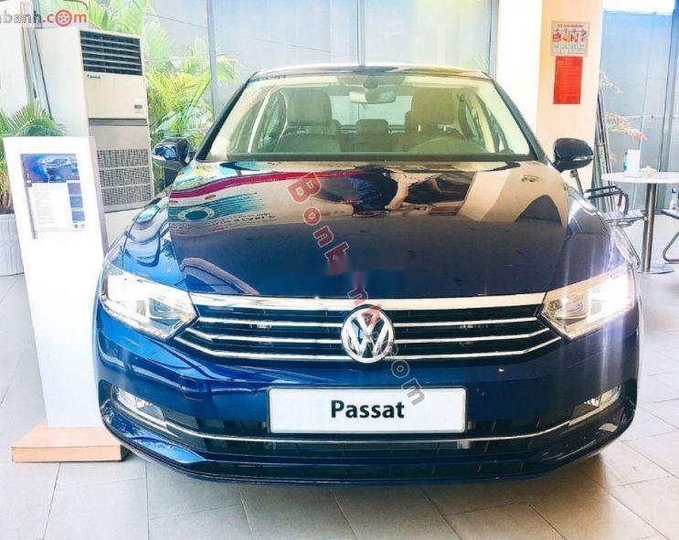 Volkswagen Passat 2018 - Cần bán Volkswagen Passat 1.8 TSI 2018, nhập khẩu nguyên chiếc