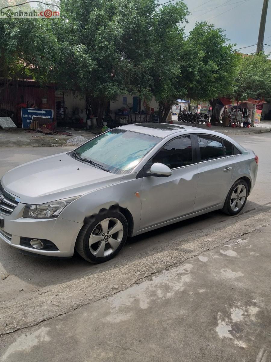 Daewoo Lacetti   2009 - Bán Daewoo Lacetti năm sản xuất 2009, màu bạc, nhập khẩu 