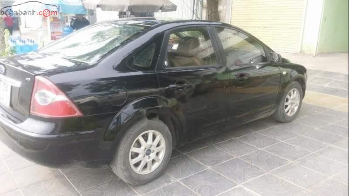 Ford Focus 2006 - Cần bán lại xe Ford Focus 2006, màu đen, nhập khẩu, 199 triệu