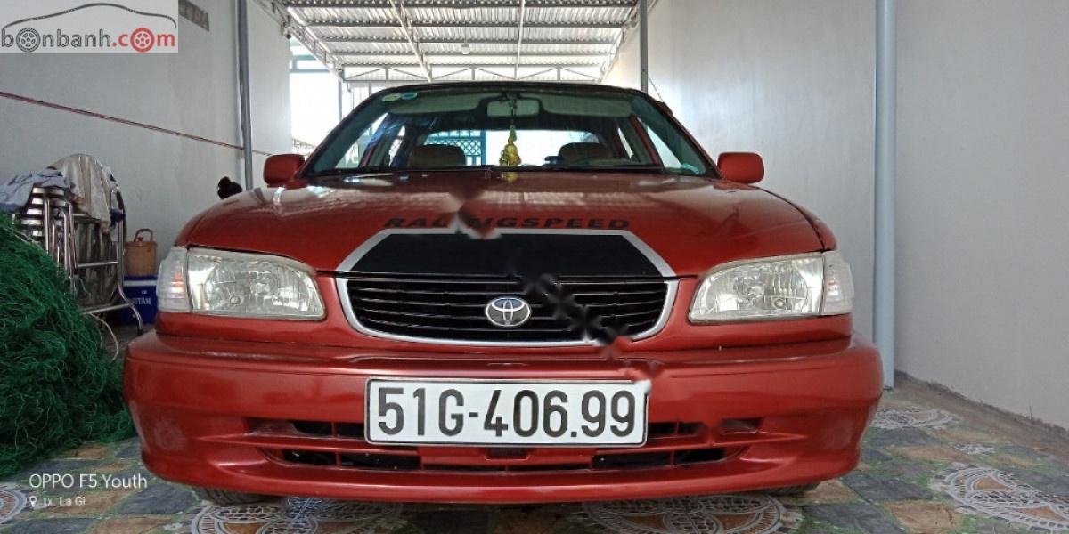 Toyota Corolla 2001 - Cần bán lại xe Toyota Corolla năm 2001, màu đỏ, nhập khẩu nguyên chiếc, giá chỉ 130 triệu