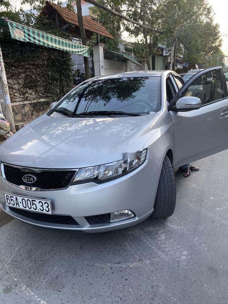 Kia Forte   2011 - Bán Kia Forte sản xuất 2011, màu bạc  