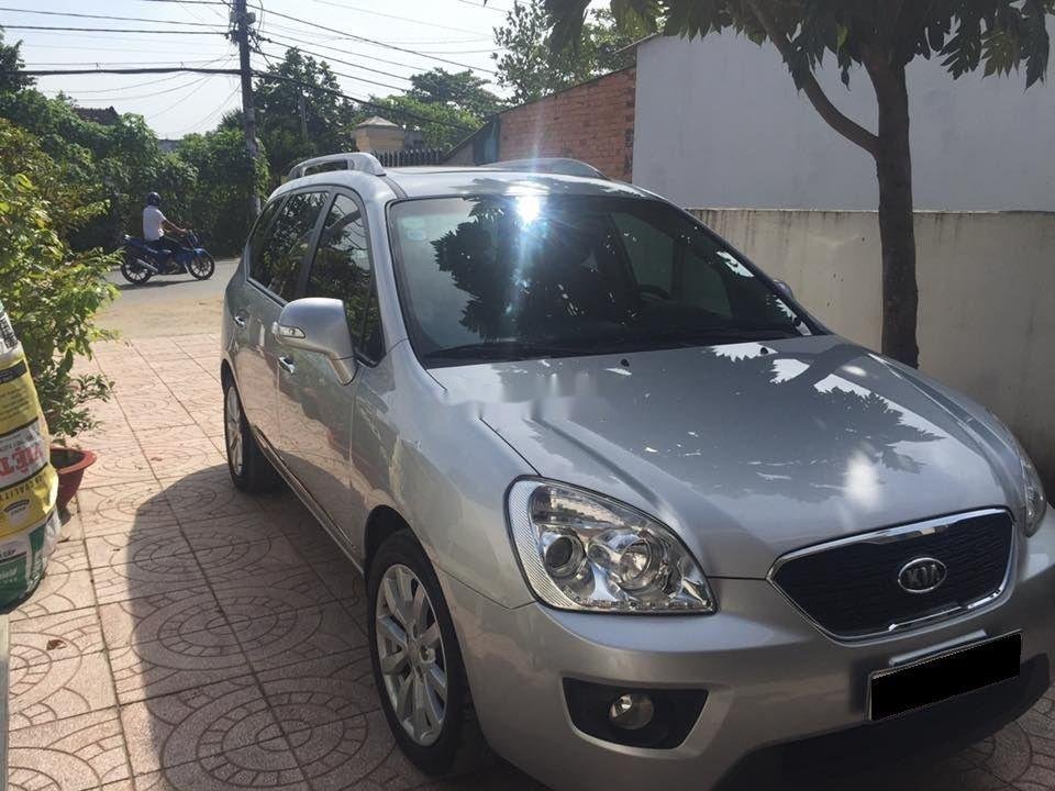 Kia Carens 2013 - Bán Kia Carens 2013, màu bạc số tự động, 376tr