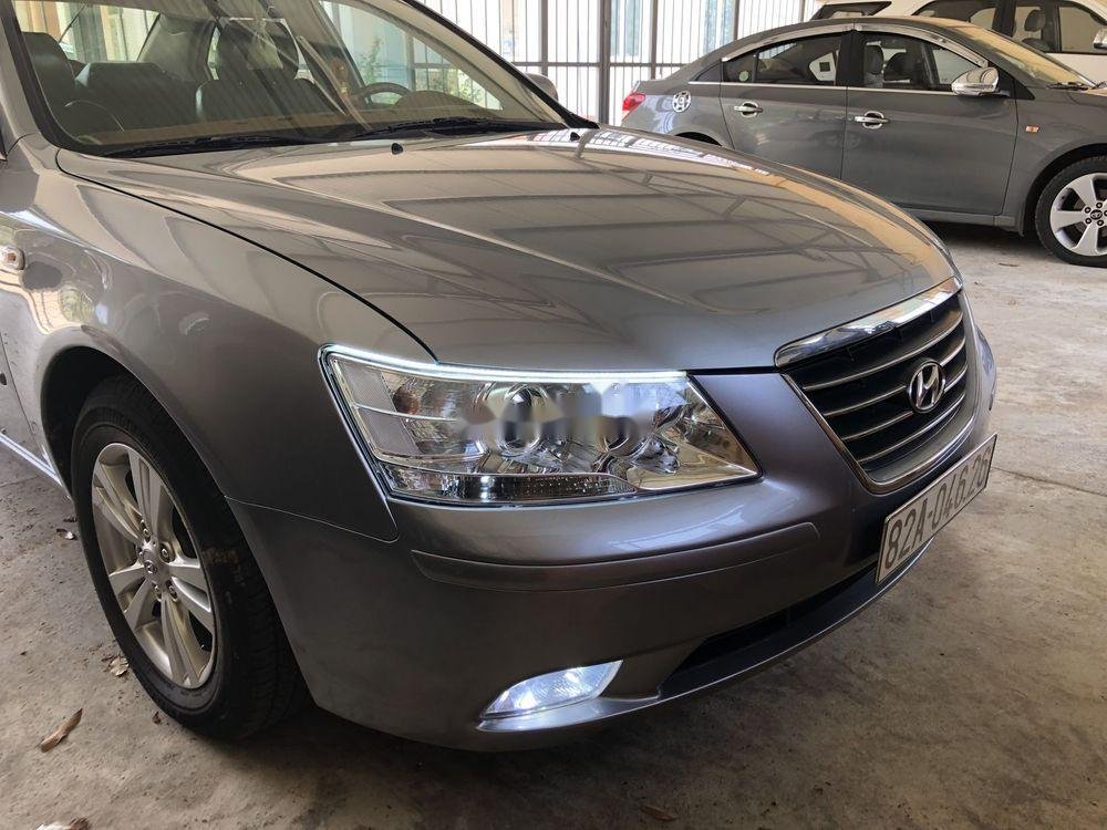 Hyundai Sonata 2009 - Cần bán gấp Hyundai Sonata năm 2009, nhập khẩu