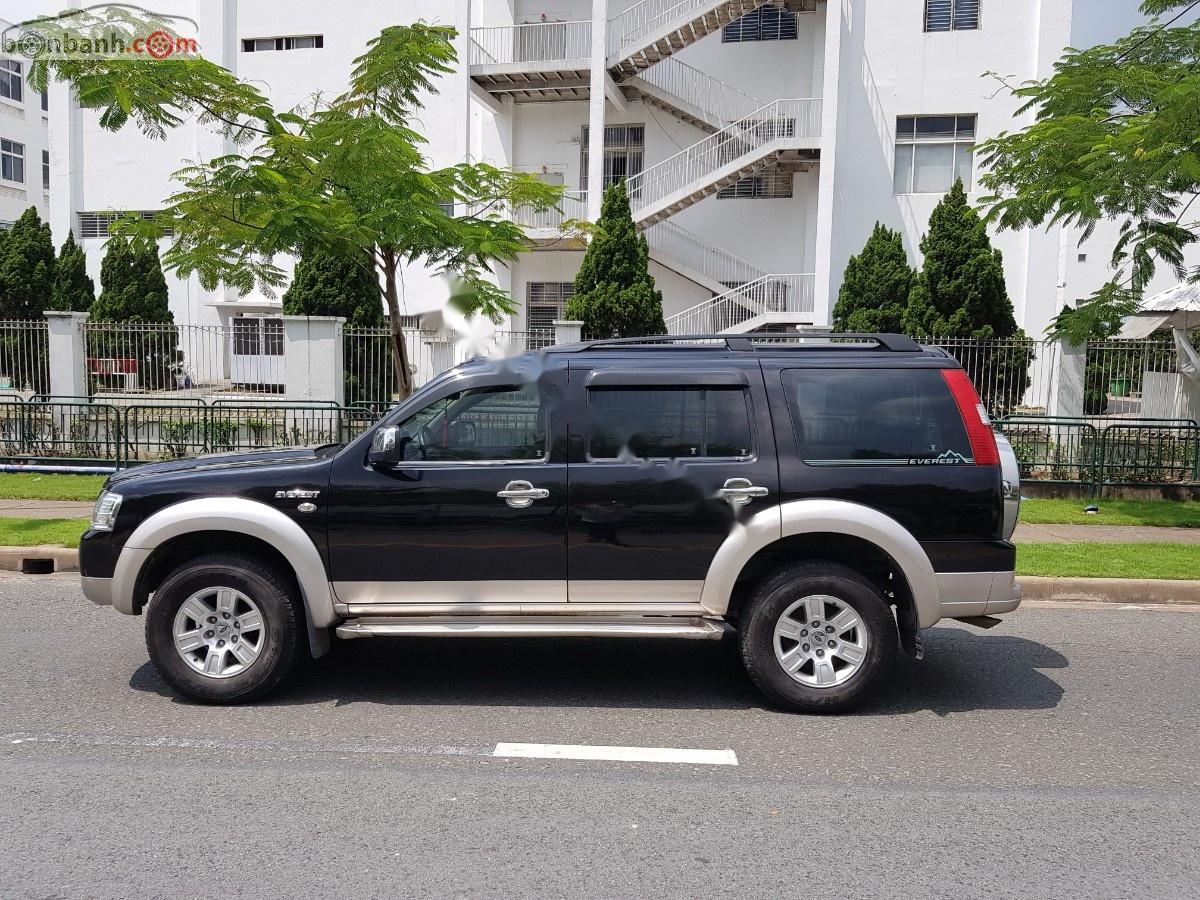 Ford Everest 2007 - Bán Ford Everest 2.5L 4x2 MT đời 2007, màu đen, xe gia đình