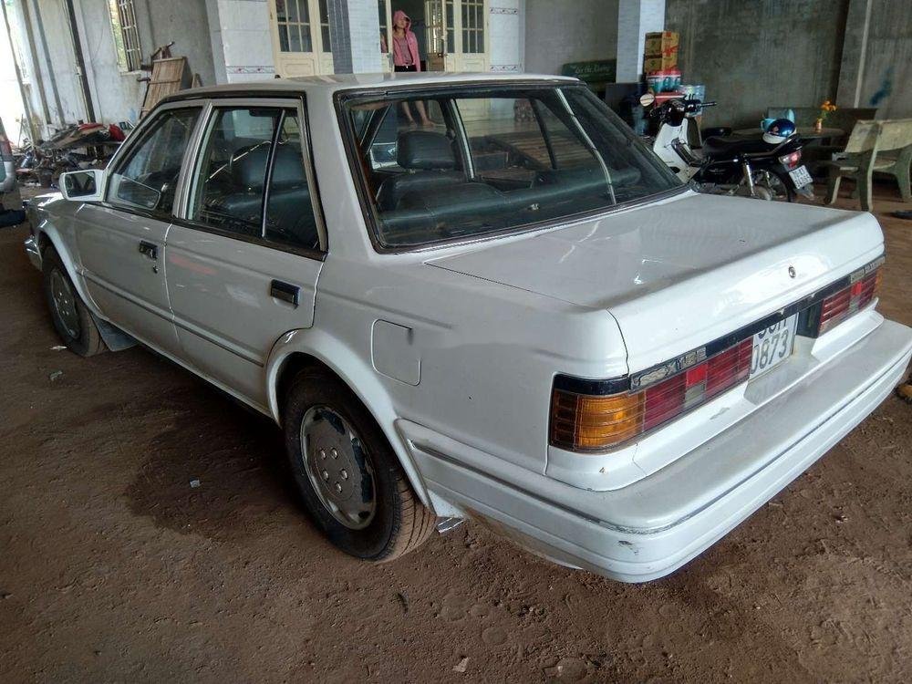 Nissan Bluebird 1985 - Bán Nissan Bluebird đời 1985, màu trắng, nhập khẩu, giá chỉ 35 triệu