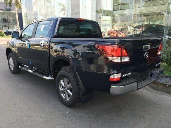 Mazda BT 50 2019 - Cần bán gấp Mazda BT 50 năm 2019, màu đen, xe nhập, giá 585tr