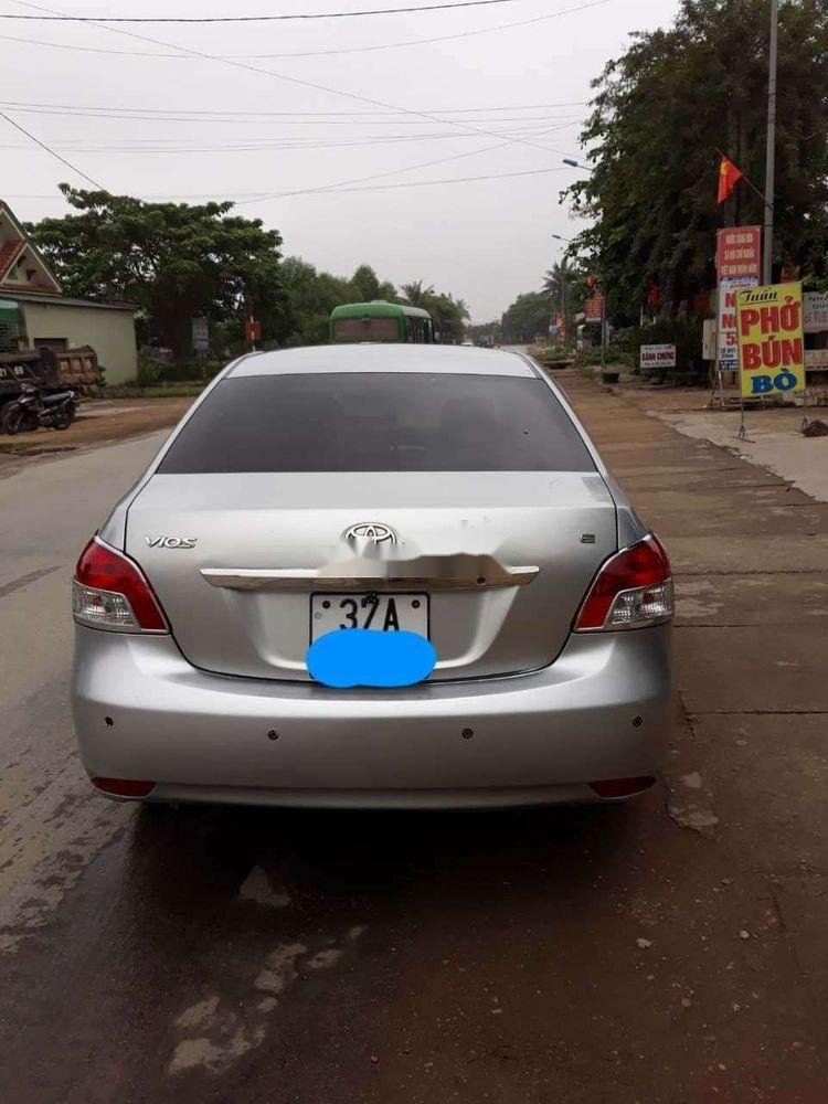 Toyota Vios 2009 - Bán ô tô Toyota Vios sản xuất năm 2009, màu bạc, giá chỉ 290 triệu