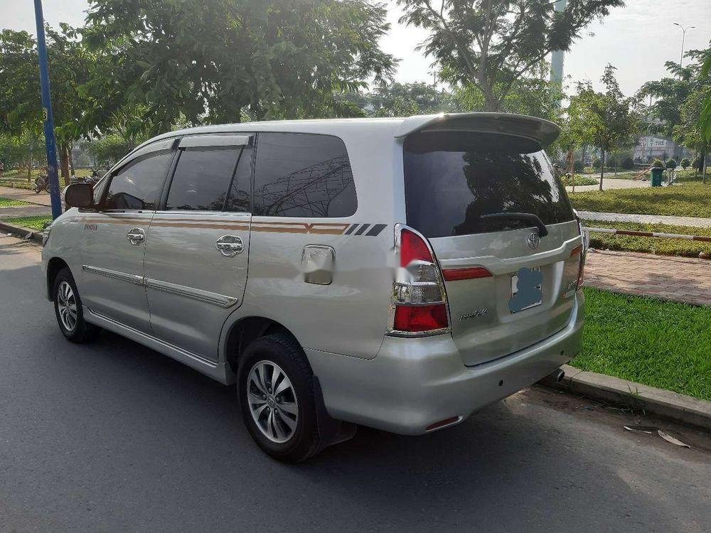 Toyota Innova 2015 - Bán Toyota Innova đời 2015, màu bạc, giá chỉ 510 triệu