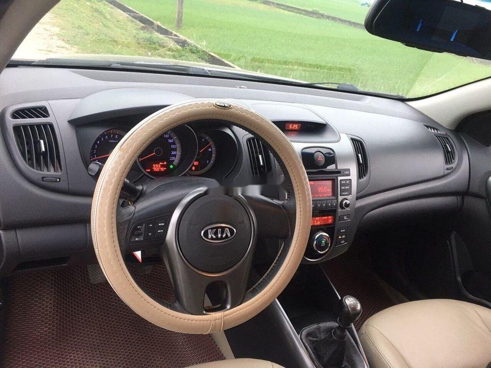 Kia Forte 2011 - Bán Kia Forte năm 2011, màu đen chính chủ