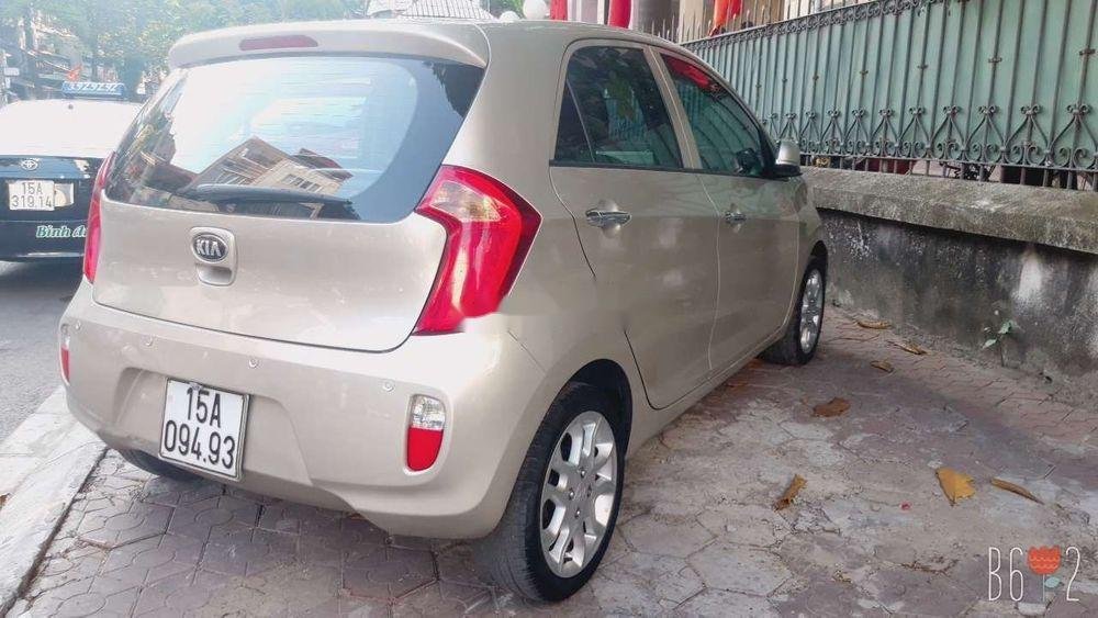 Kia Picanto 2013 - Cần bán lại xe Kia Picanto năm 2013, màu vàng, nhập khẩu