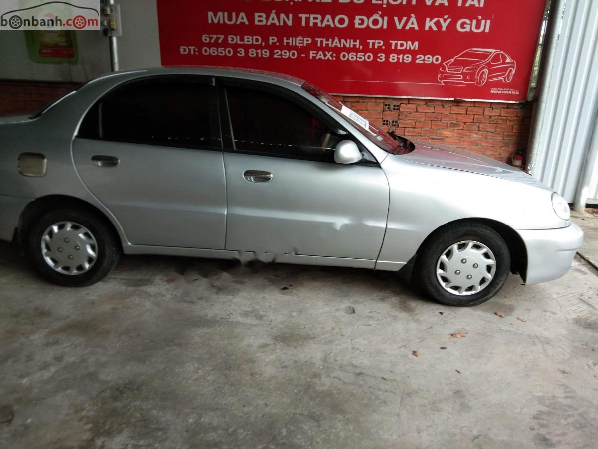 Daewoo Lanos 2002 - Bán Daewoo Lanos sản xuất năm 2002, màu bạc, xe nhập