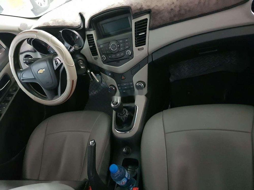 Chevrolet Cruze   2016 - Bán xe Chevrolet Cruze sản xuất 2016, màu vàng cát, biển đẹp