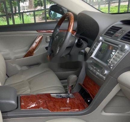 Toyota Camry 2011 - Bán Toyota Camry 2.4G năm sản xuất 2011