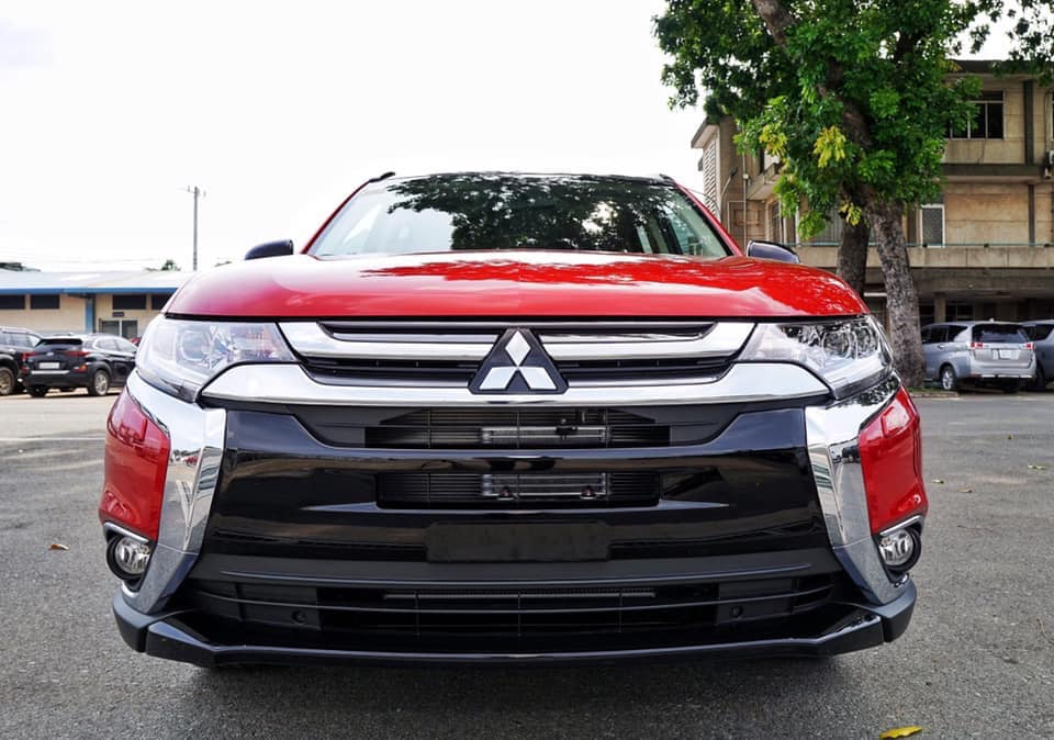 Mitsubishi Outlander 2019 - Bán Mitsubishi Outlander đời 2019, màu đỏ