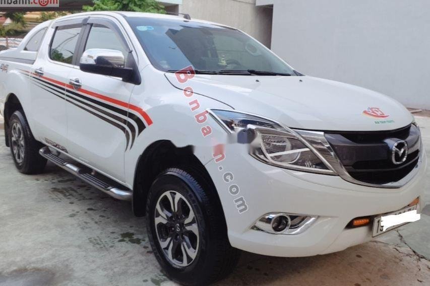 Mazda BT 50 2016 - Bán Mazda BT 50 2.2L 4x2 AT 2016, chính chủ