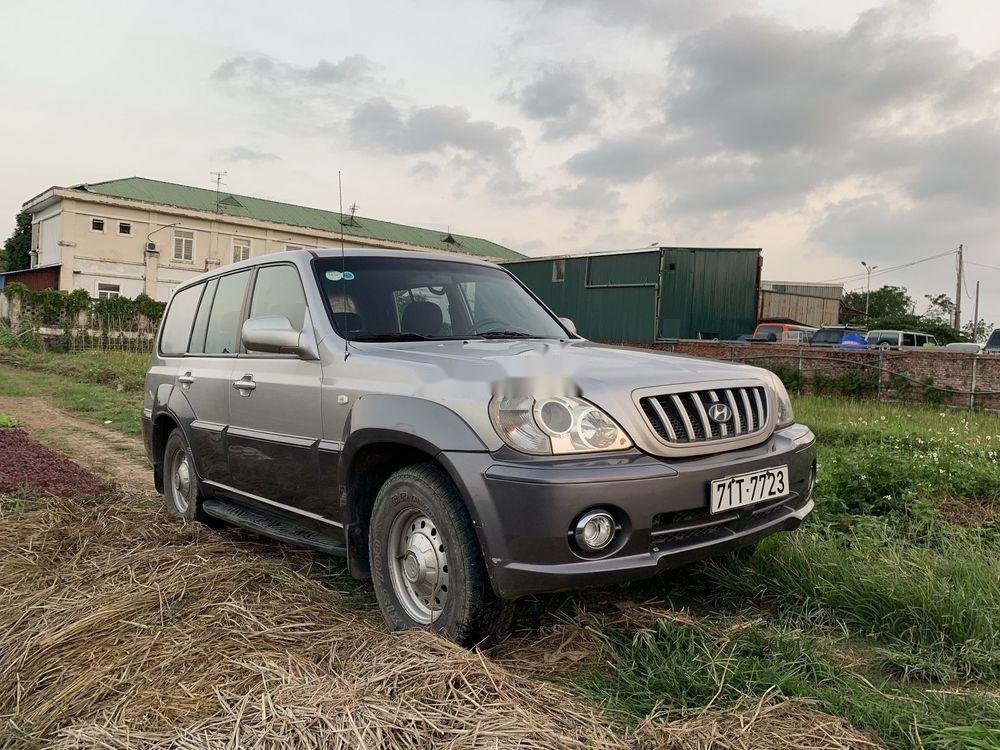 Hyundai Terracan 2003 - Cần bán gấp Hyundai Terracan đời 2003, giá tốt