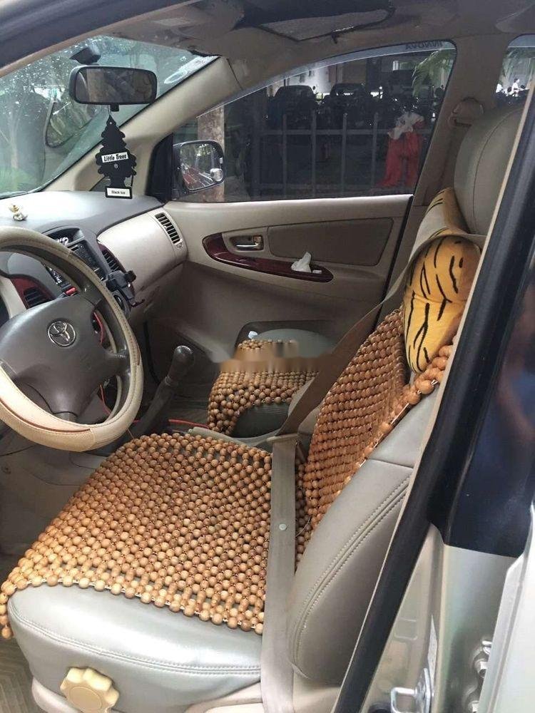 Toyota Innova   2006 - Cần bán Toyota Innova sản xuất 2006, nhập khẩu, giá cạnh tranh